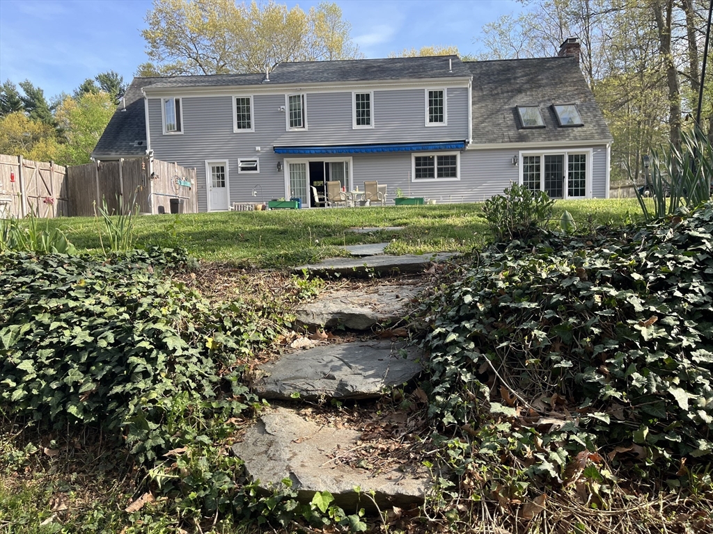 346 Judson Street Raynham, MA 02767 - Photo 17 of 36