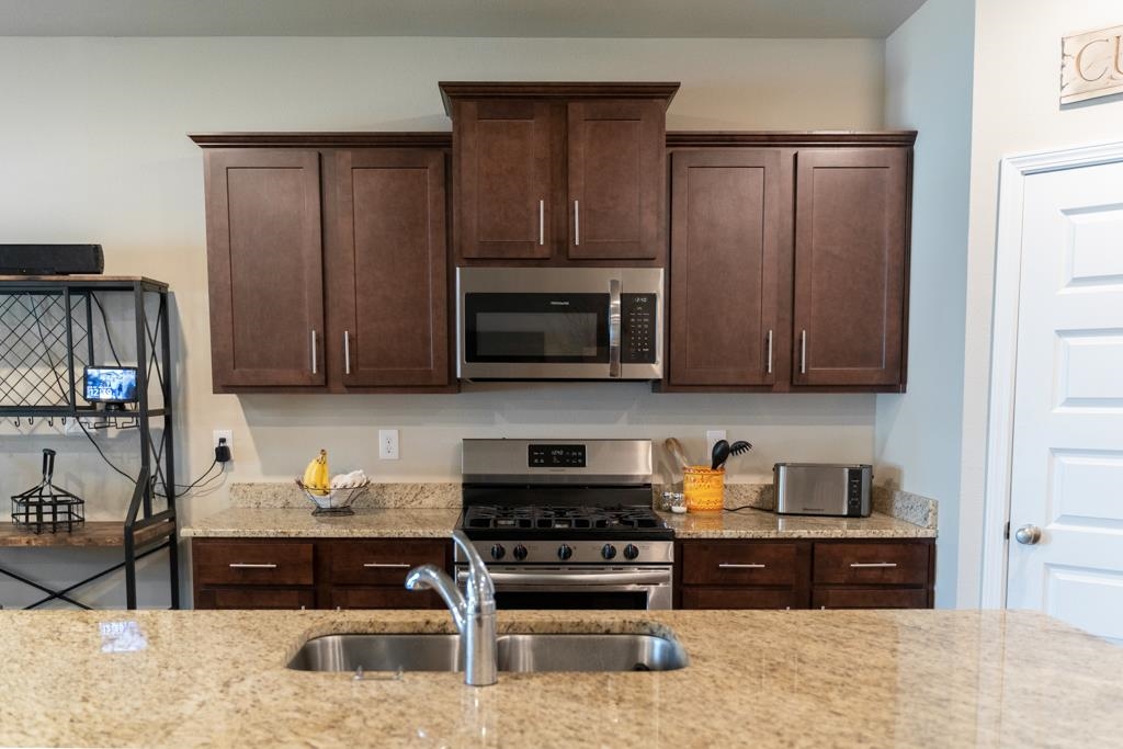 24365 Alydar Loop Daphne, AL 36526 - Photo 5 of 21