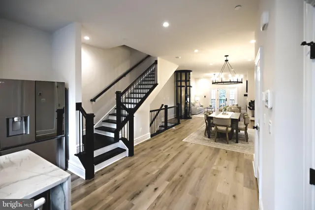 $3,500 | 418 North Maxwell Avenue, Frederick, MD 21701