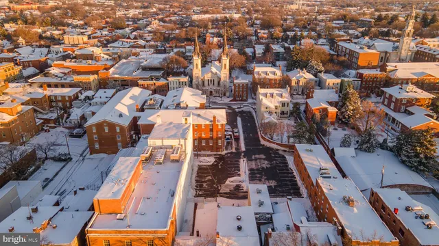 $3,500 | 418 North Maxwell Avenue, Frederick, MD 21701