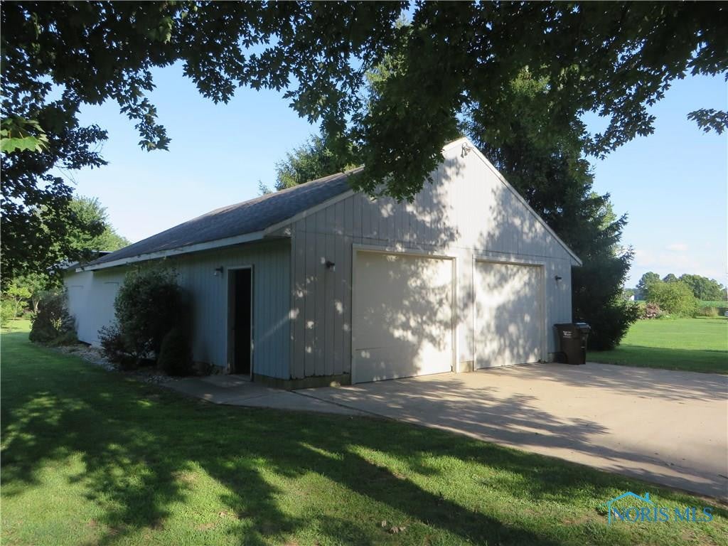 12847 Neapolis Waterville Road Whitehouse, OH 43571 - Photo 16 of 31 Gallery Image 16