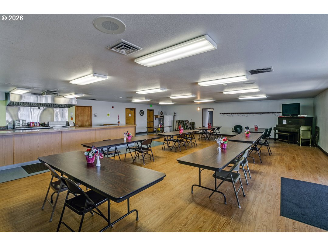 5422 Portland Road Northeast, Unit 104 Salem, OR 97305 - Photo 34 of 40 Community Recreation Center