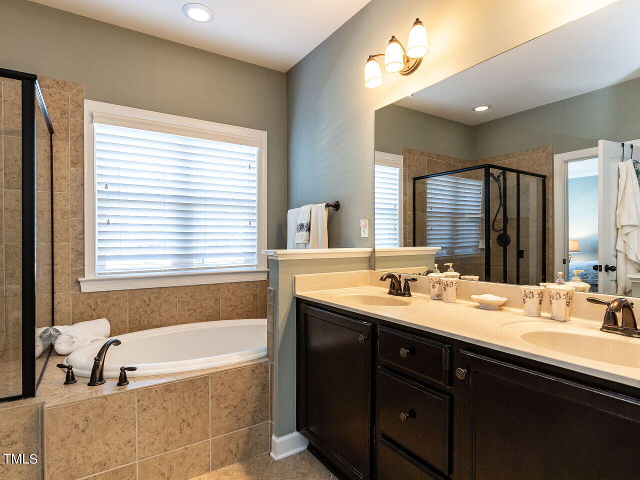 1916 Gaillard Drive Raleigh, NC 27614 - Photo 15 of 30 Primary Bathroom