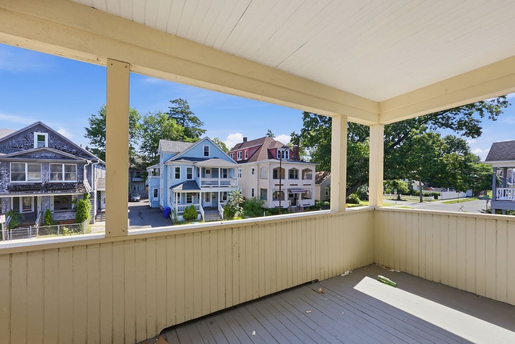 282 White Street Springfield, MA 01108 - Photo 30 of 42