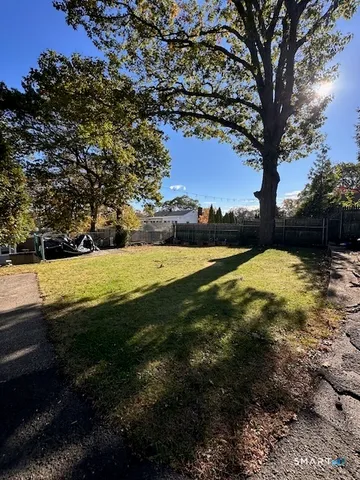 $2,700 | 131 Ruth Street, Bridgeport, CT 06606