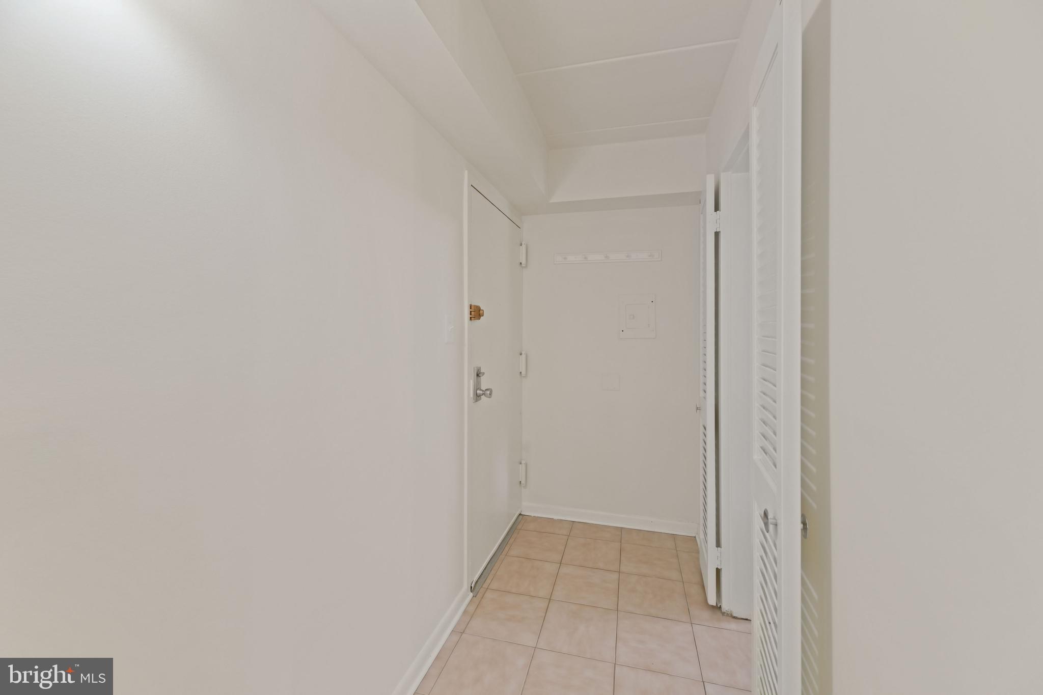 2326 Freetown Court, Unit 2B Reston, VA 20191 - Photo 3 of 21