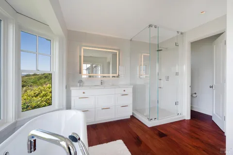 $11,777,000 | 22 Eucalyptus Road, Belvedere, CA 94920