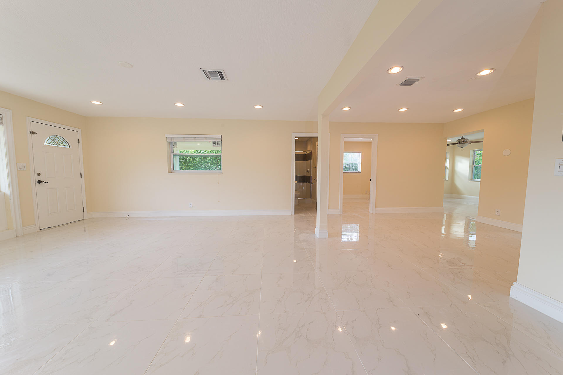 461 Southwest 2nd Street Boca Raton, FL 33432 - Photo 12 of 14 Living Room (6)
