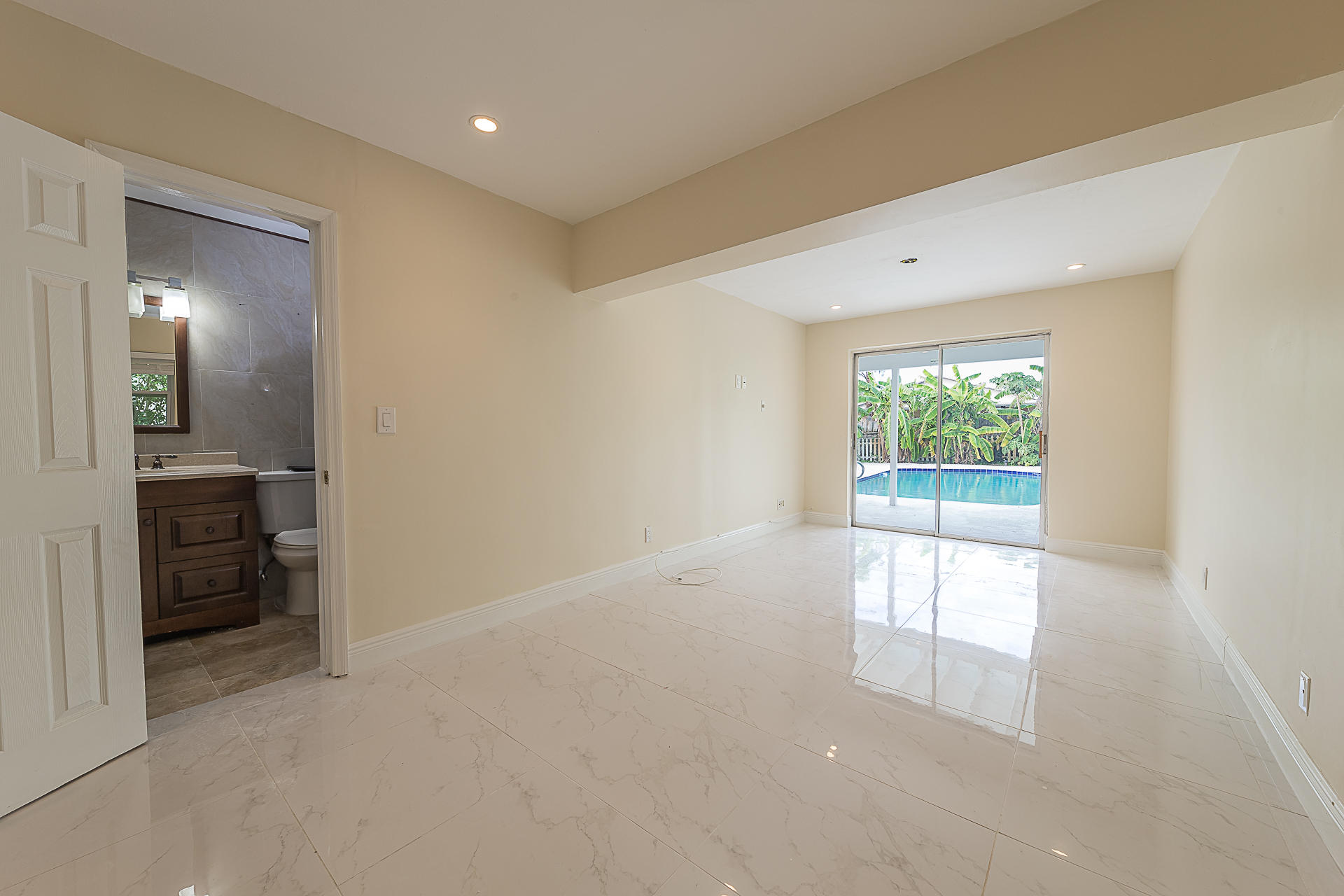 461 Southwest 2nd Street Boca Raton, FL 33432 - Photo 5 of 14 Master Bedroom