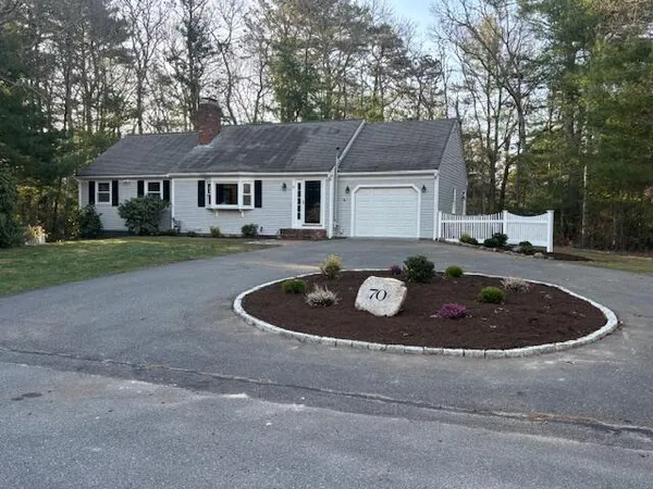 $749,000 | 70 Sea Robin Road, Osterville, MA 02655