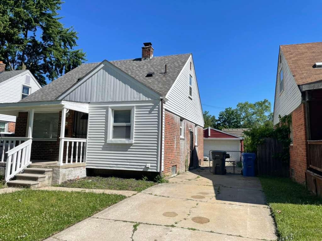 26336 Avondale Street Inkster, MI 48141 - Photo 2 of 18 WhatsApp Image 2026-06-15 at 8.23.00 AM