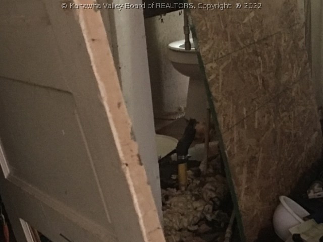 10342 State Rt 3 Road Seth, WV 25181 - Photo 17 of 22 Gallery Image 17