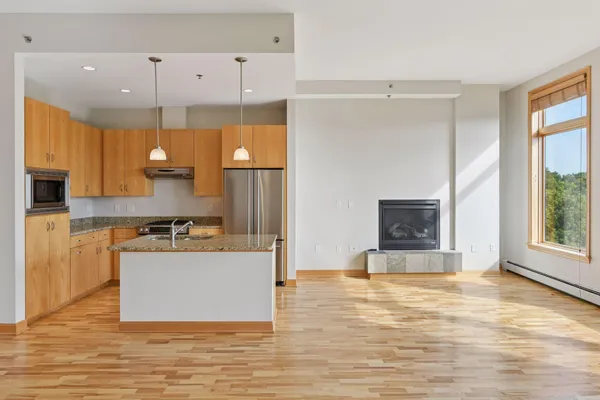 $555,000 | 4201 Sunset Drive, Unit N519, Spring Park, MN 55384