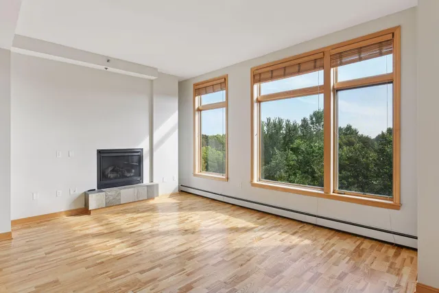 $555,000 | 4201 Sunset Drive, Unit N519, Spring Park, MN 55384