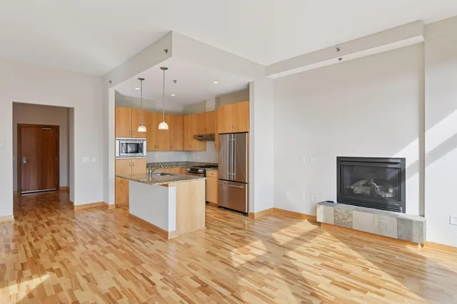 $555,000 | 4201 Sunset Drive, Unit N519, Spring Park, MN 55384