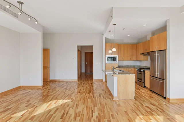 $555,000 | 4201 Sunset Drive, Unit N519, Spring Park, MN 55384