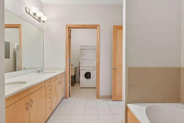 $555,000 | 4201 Sunset Drive, Unit N519, Spring Park, MN 55384