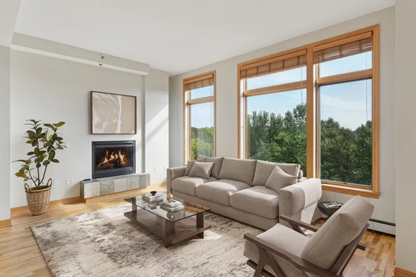 $555,000 | 4201 Sunset Drive, Unit N519, Spring Park, MN 55384