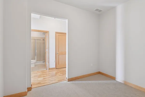 $555,000 | 4201 Sunset Drive, Unit N519, Spring Park, MN 55384