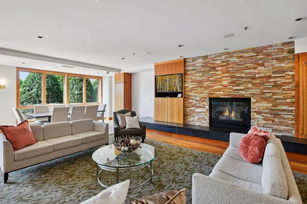 $555,000 | 4201 Sunset Drive, Unit N519, Spring Park, MN 55384