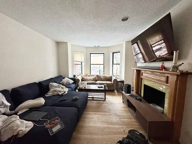 $10,000 | 73 Gainsborough Street, Unit 101, Boston, MA 02115