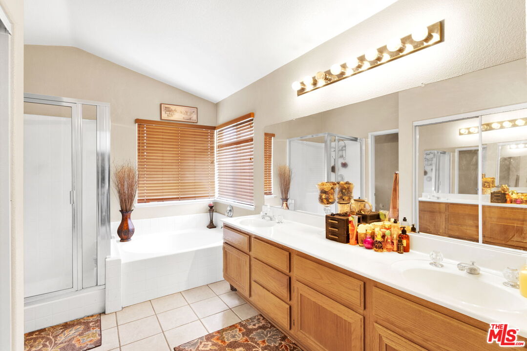 3369 Morning Glory Drive Rialto, CA 92377 - Photo 16 of 27