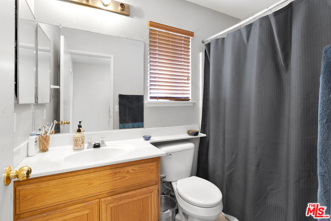 3369 Morning Glory Drive Rialto, CA 92377 - Photo 20 of 27