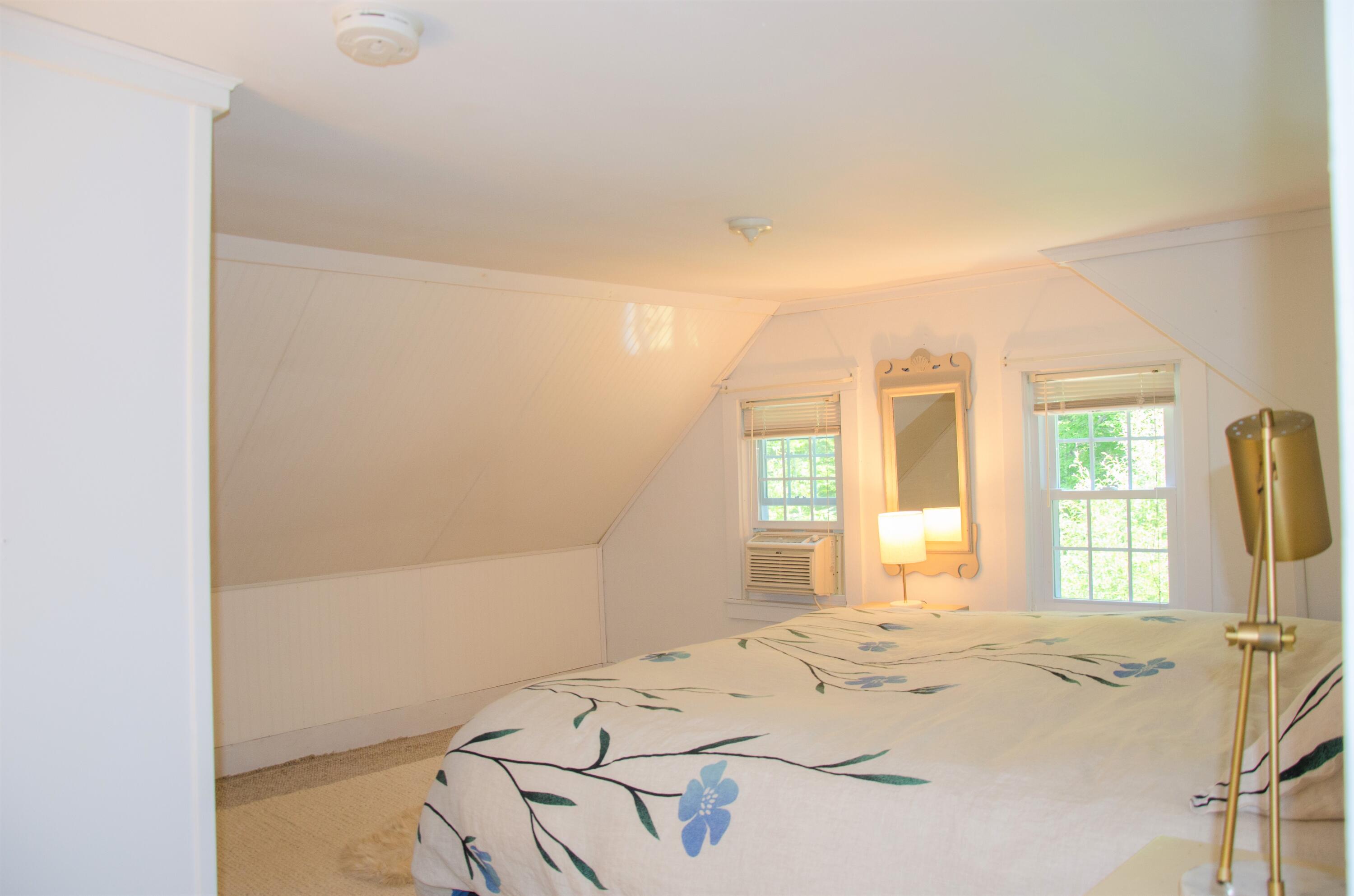 204 Lobster Cove Road Boothbay Harbor, ME 04538 - Photo 17 of 26 204 Lobster Cove-17