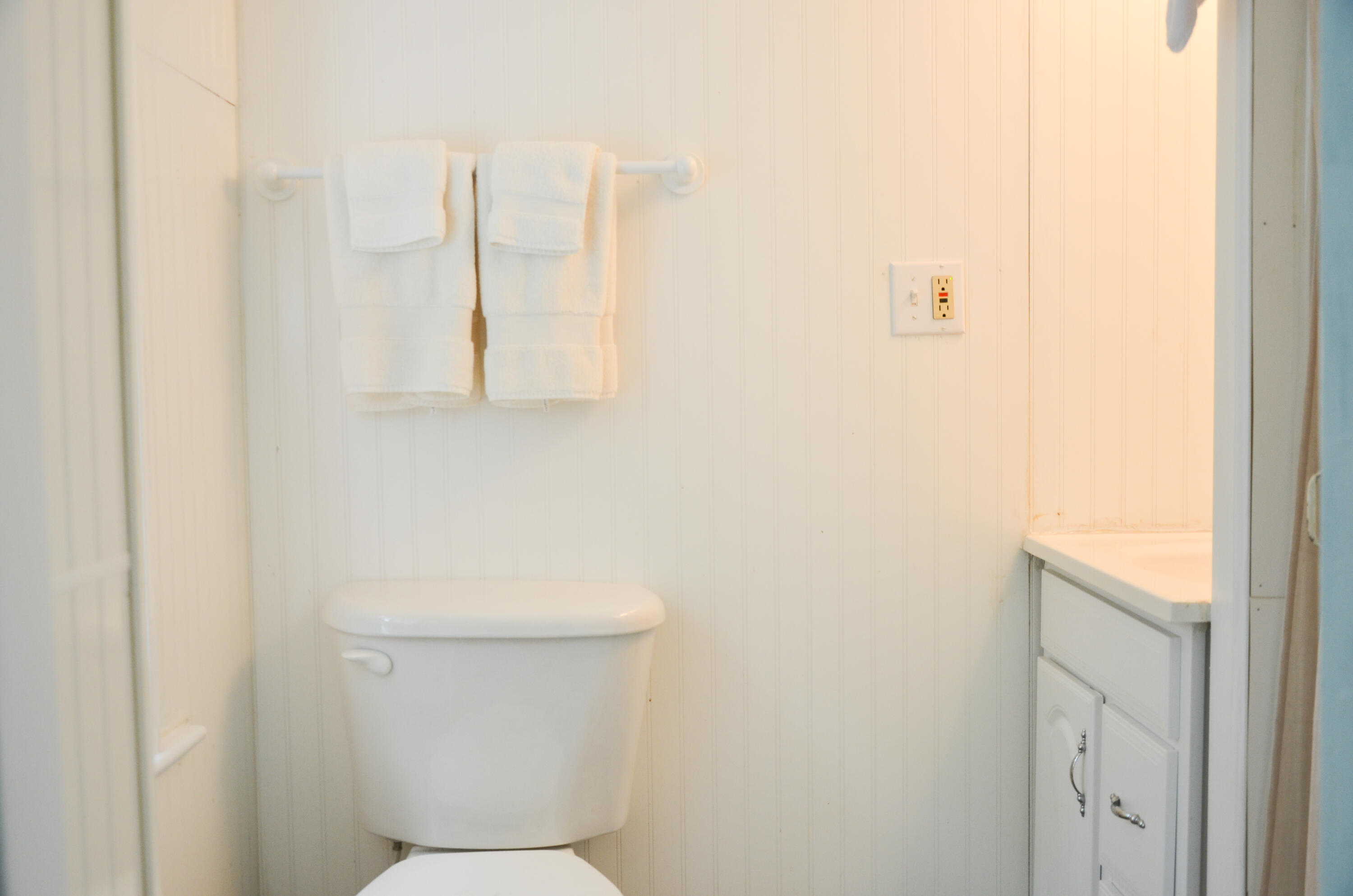 204 Lobster Cove Road Boothbay Harbor, ME 04538 - Photo 19 of 26 204 Lobster Cove-19