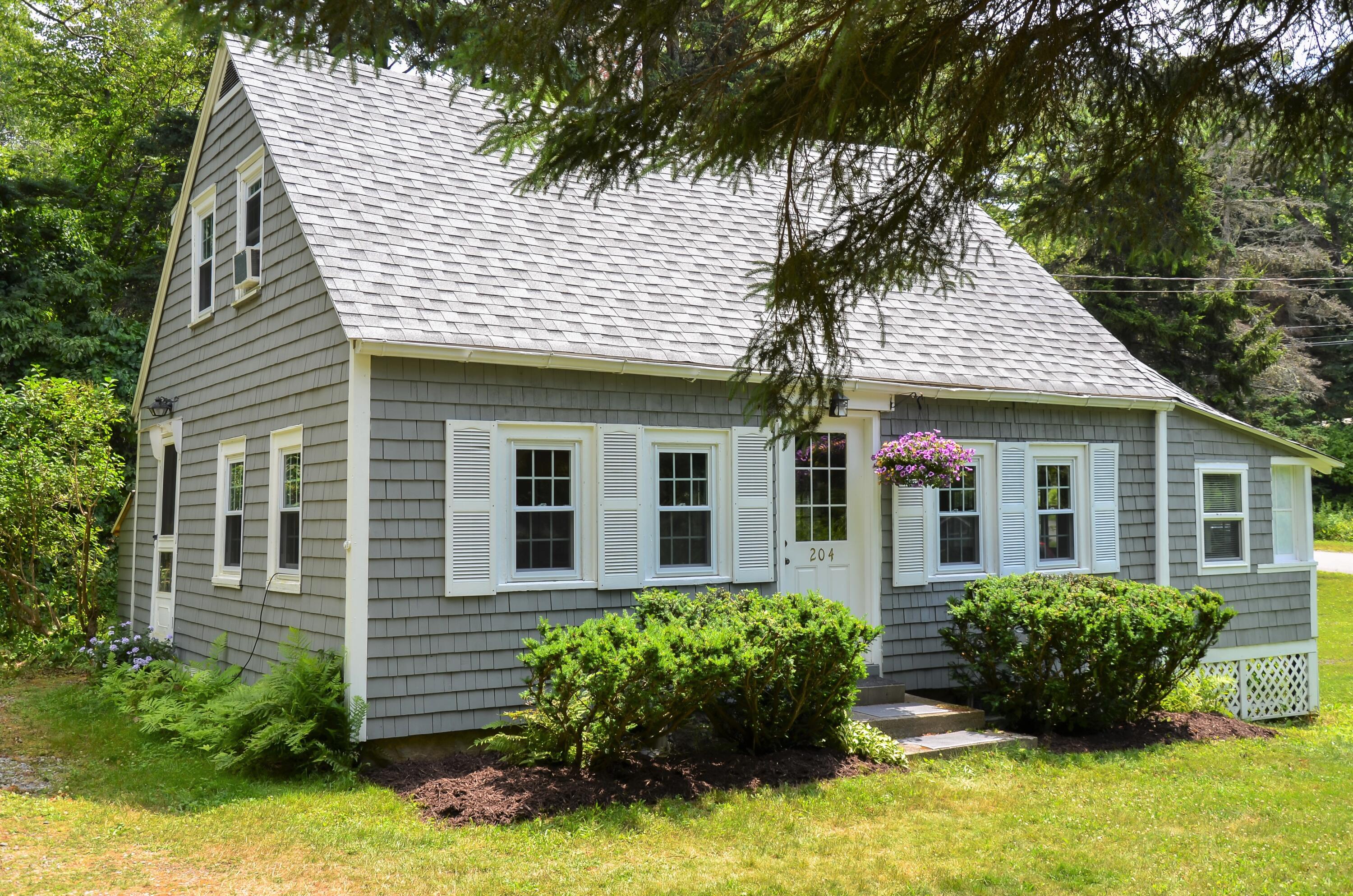 204 Lobster Cove Road Boothbay Harbor, ME 04538 - Photo 2 of 26 204 Lobster Cove-2