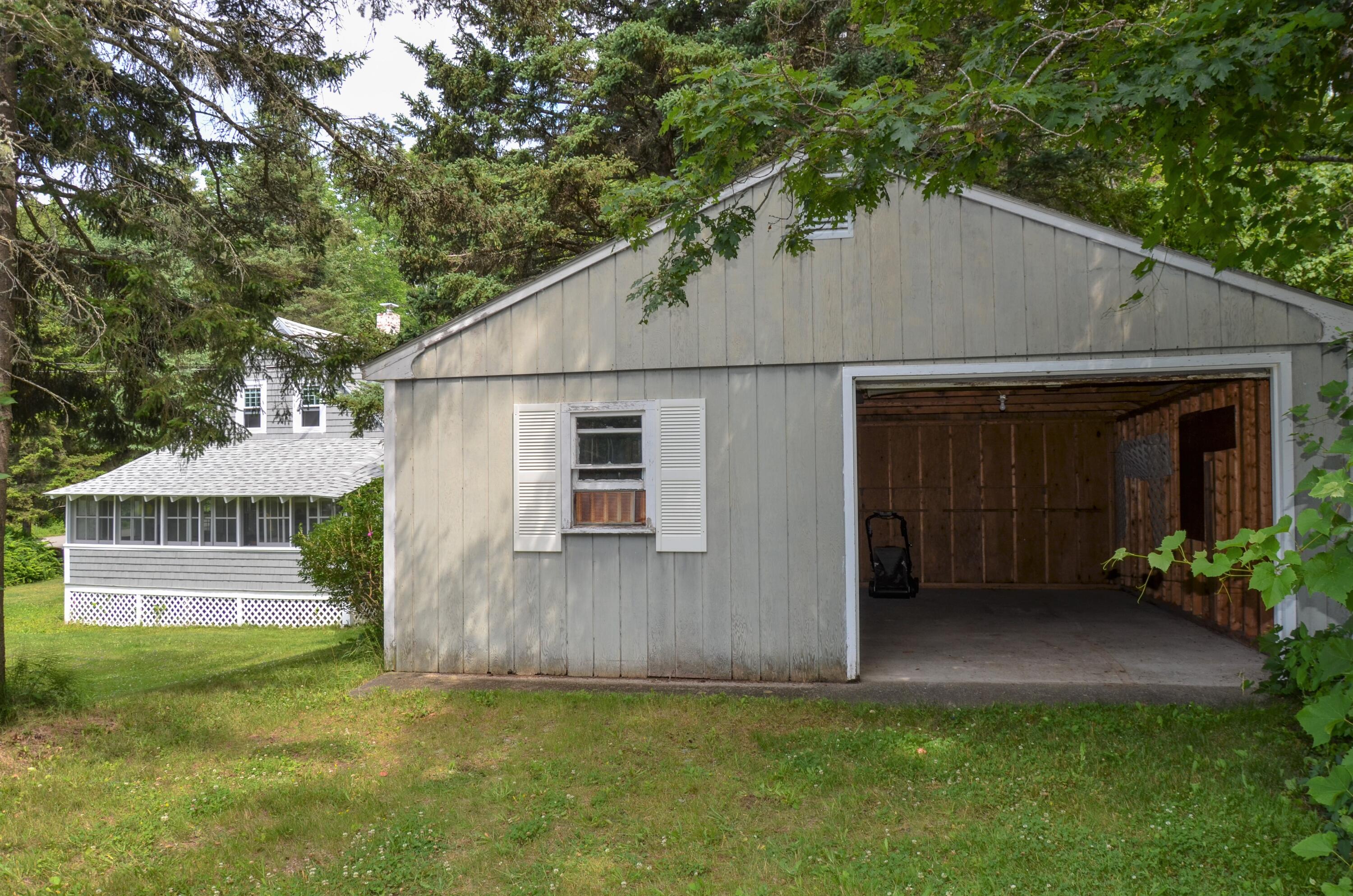 204 Lobster Cove Road Boothbay Harbor, ME 04538 - Photo 23 of 26 204 Lobster Cove-23