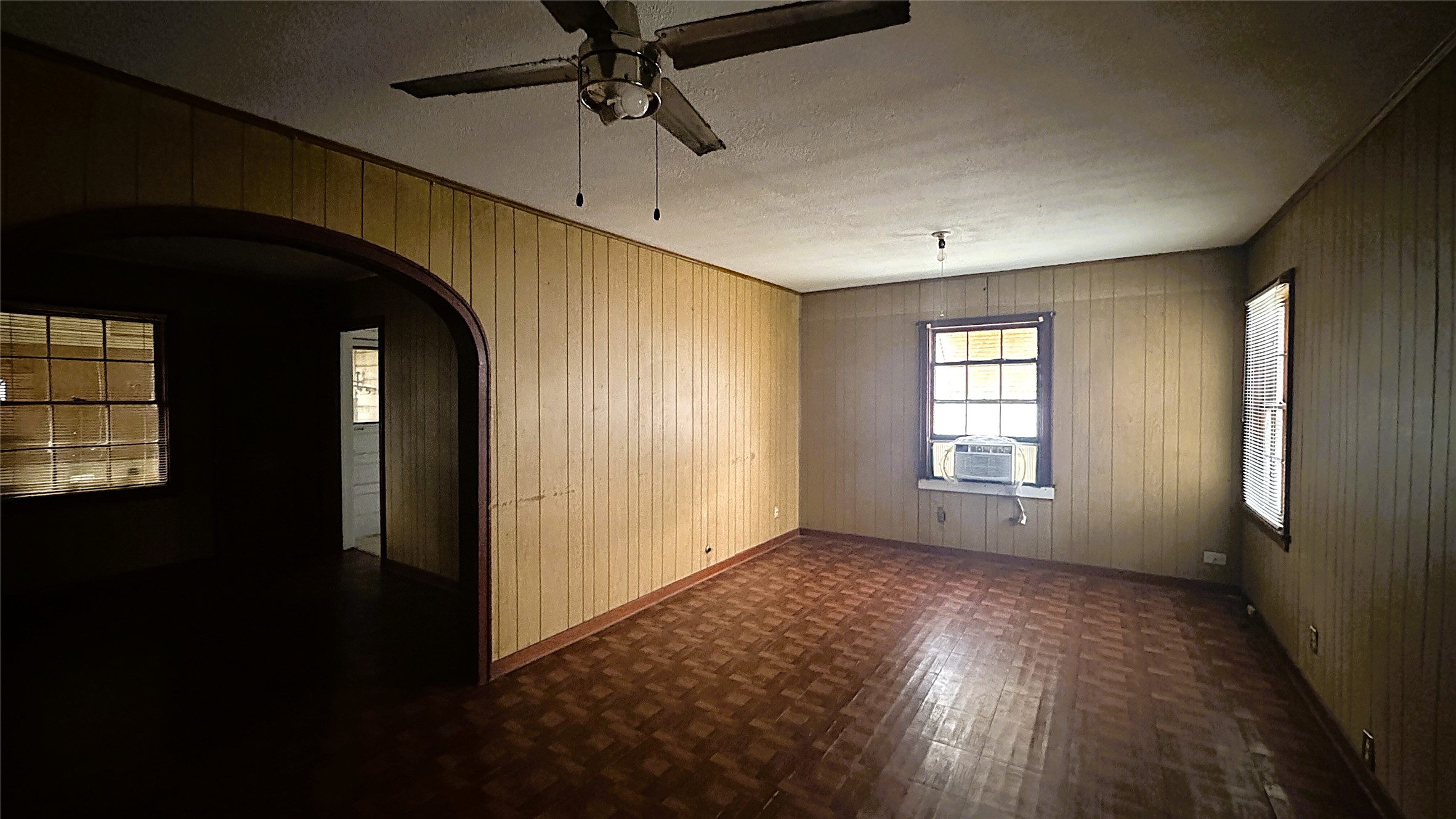 7730 Jr Street Houston, TX 77012 - Photo 9 of 14