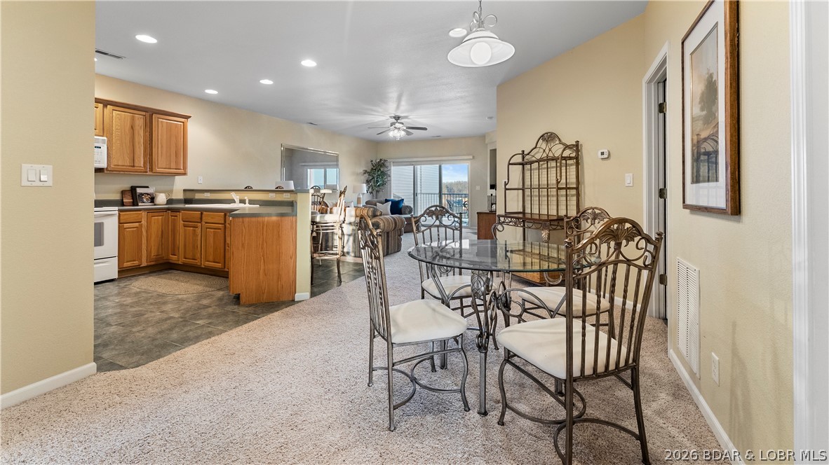 1181 Jeffries Road, Unit B307 Osage Beach, MO 65065 - Photo 3 of 44 Turn-key and ready to go!