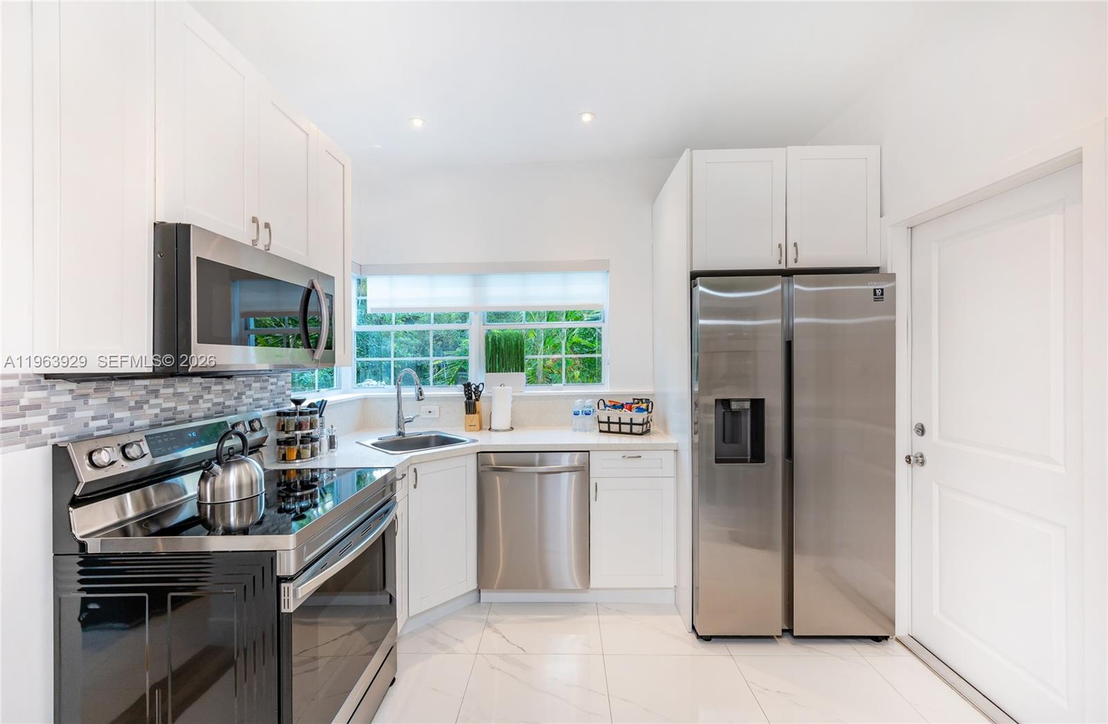 770 Northeast 77th Street Miami, FL 33138 - Photo 11 of 31