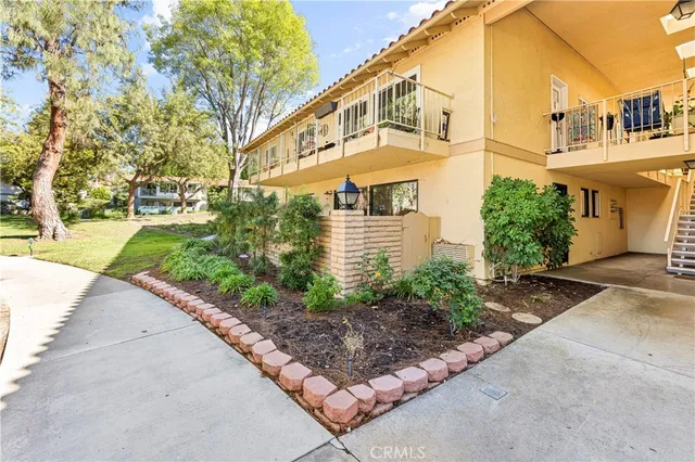 $435,000 | 841 Ronda Sevilla, Unit B, Laguna Woods, CA 92637