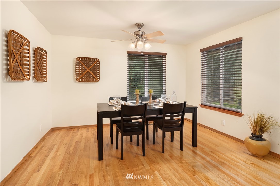 24208 Meridian Avenue South Bothell, WA 98021 - Photo 14 of 31