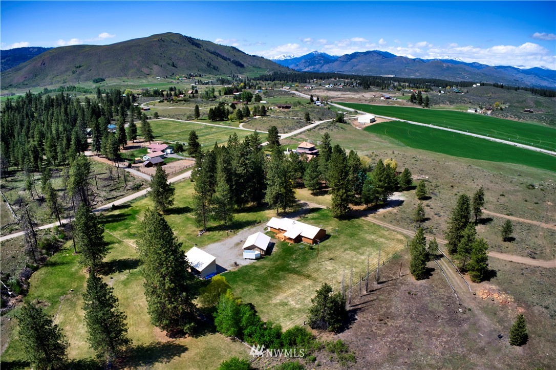 6 Pineview Road Winthrop, WA 98862 - Photo 2 of 40 Gallery Image 2