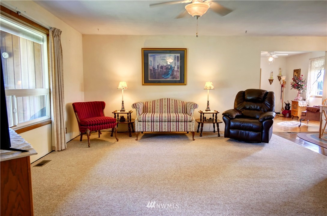 6 Pineview Road Winthrop, WA 98862 - Photo 10 of 40 Gallery Image 10