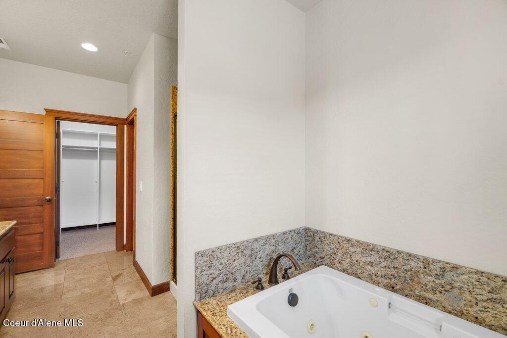 4450 Greenchain Loop, Unit 7 Coeur D'Alene, ID 83814 - Photo 16 of 33 052-4450GreenchainLoop-7-CoeurdAlene-ID-
