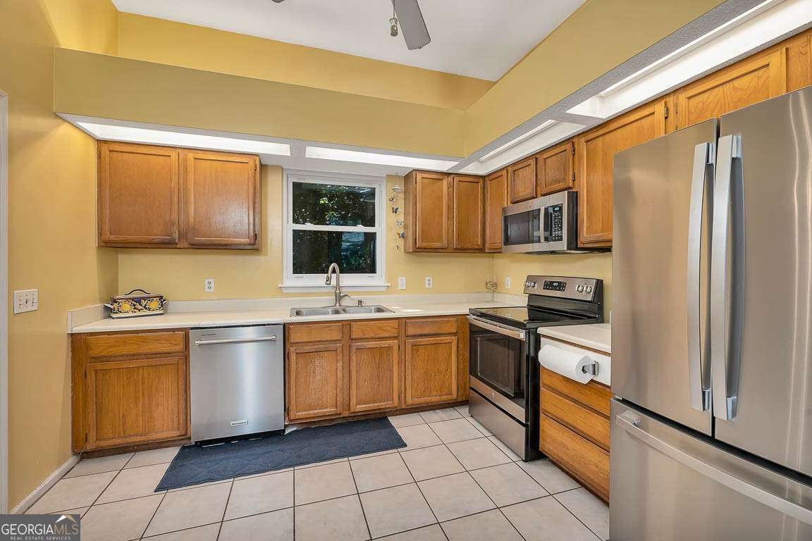 118 Grand Oaks Lane St. Simons, GA 31522 - Photo 12 of 30