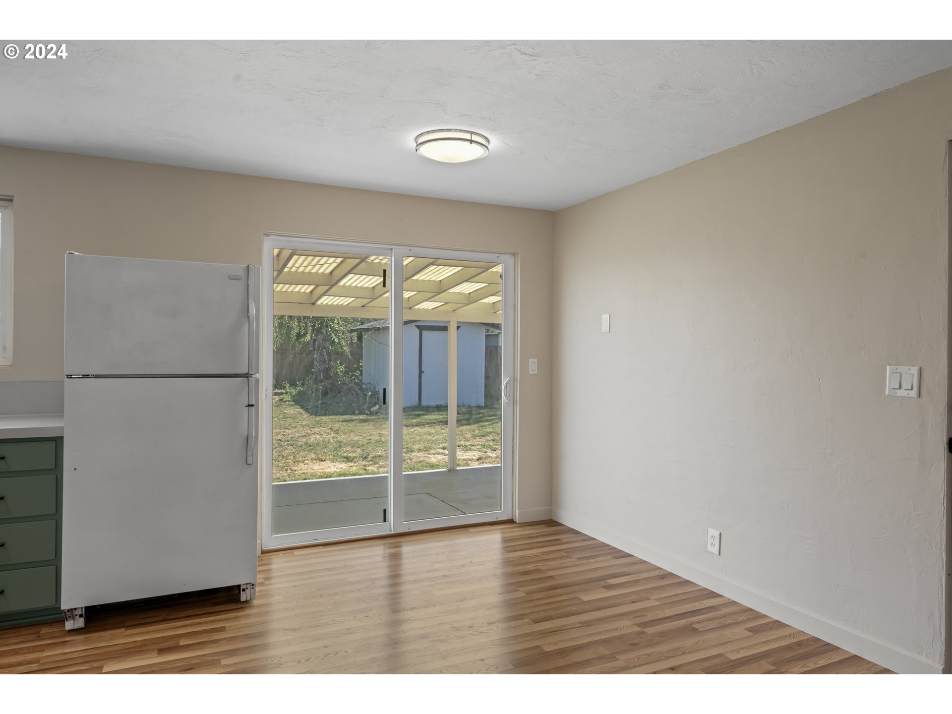 970 Longridge Drive Springfield, OR 97478 - Photo 16 of 41 Gallery Image 16