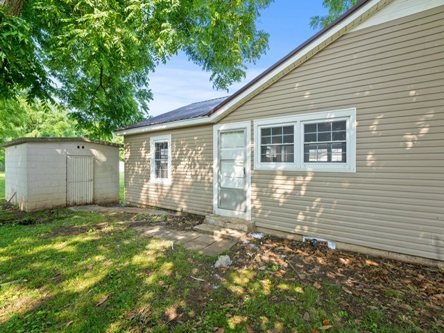 313 Tennessee Avenue South Cowan, TN 37318 - Photo 5 of 26