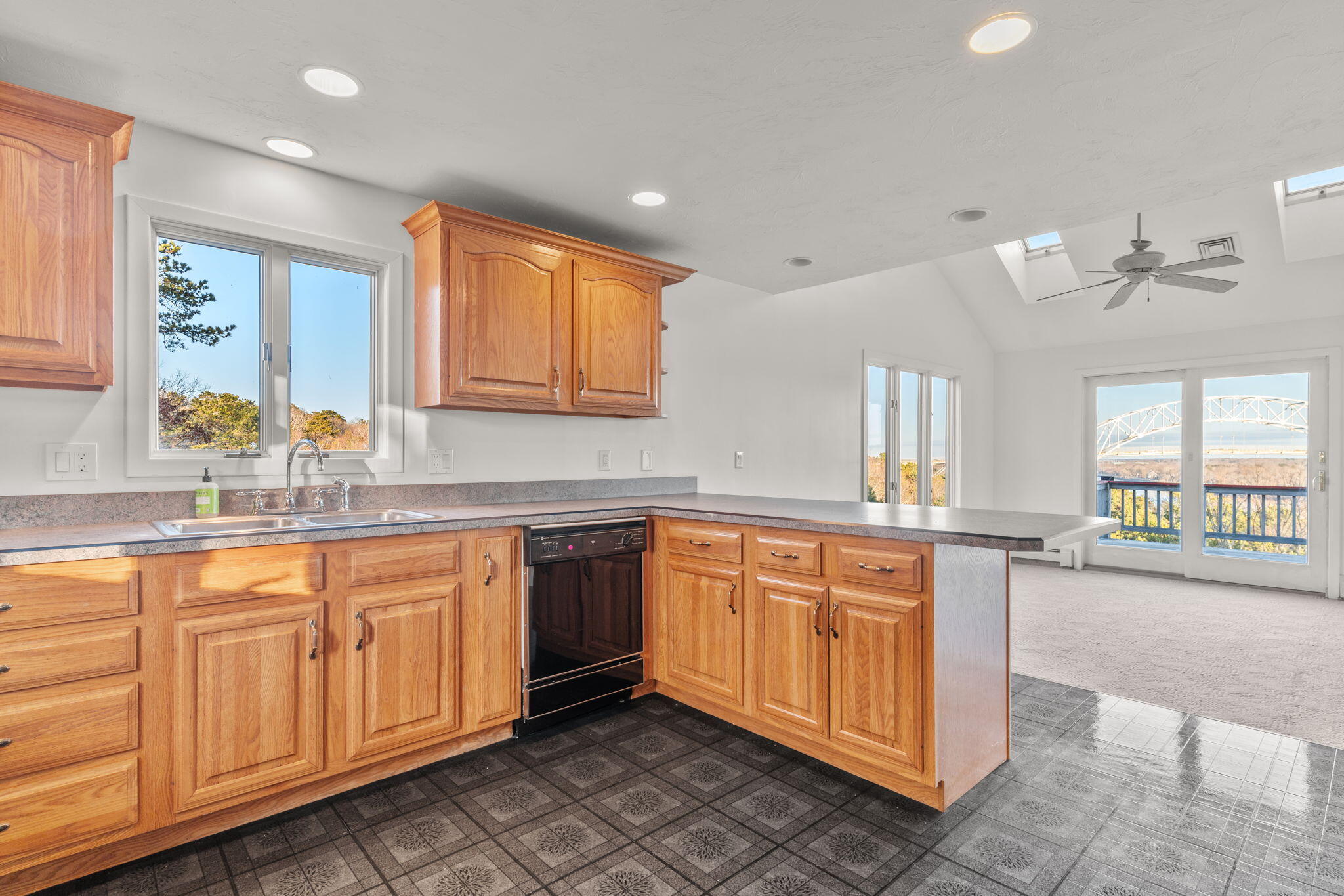 6 Brigantine Passage Drive Buzzards Bay, MA 02532 - Photo 13 of 35 16-web-or-mls-D4X00237 (1)