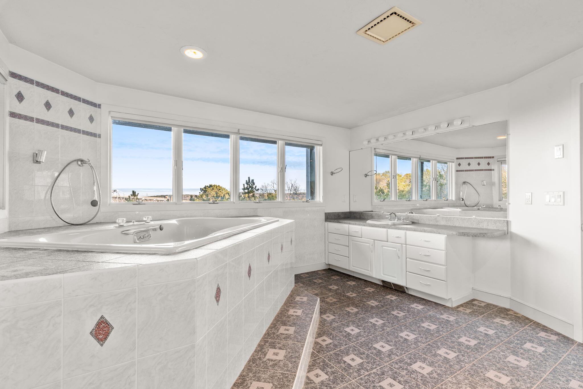 6 Brigantine Passage Drive Buzzards Bay, MA 02532 - Photo 27 of 35 25-web-or-mls-D4X00261 (1)