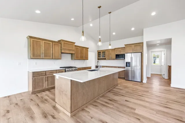 $599,900 | 2521 Beasle Court, De Pere, WI 54115