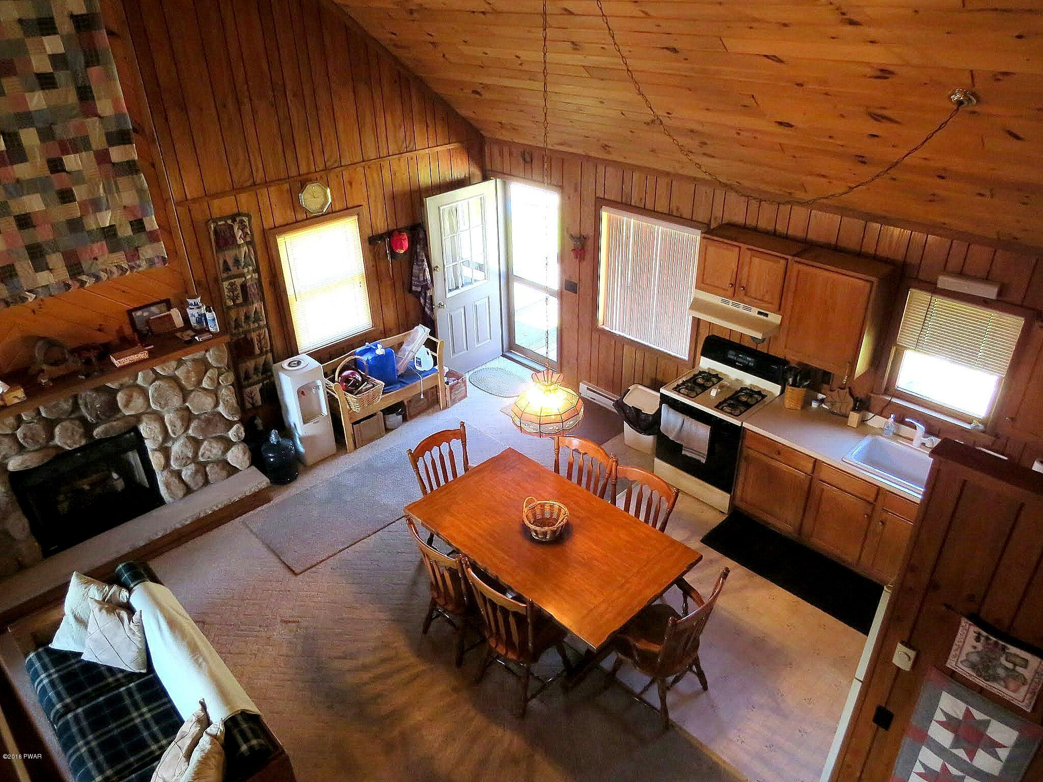 228 North Shore Road Hawley, PA 18428 - Photo 8 of 24