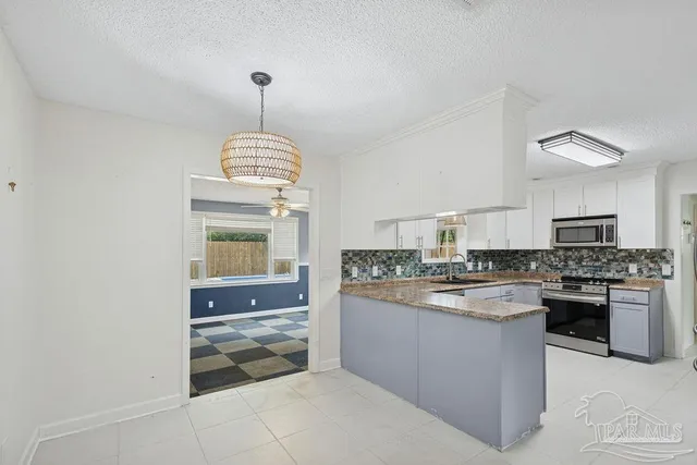 $340,000 | 87 South 69th Avenue, Pensacola, FL 32506