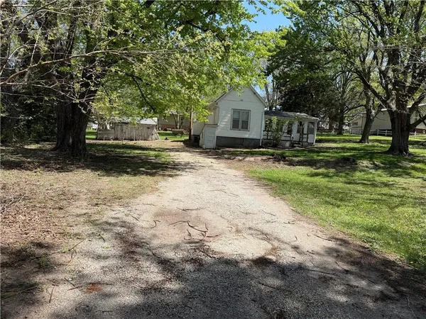 $57,000 | North 7th Street, Unit 901, Tarkio, MO 64491
