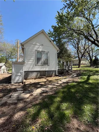 $57,000 | North 7th Street, Unit 901, Tarkio, MO 64491