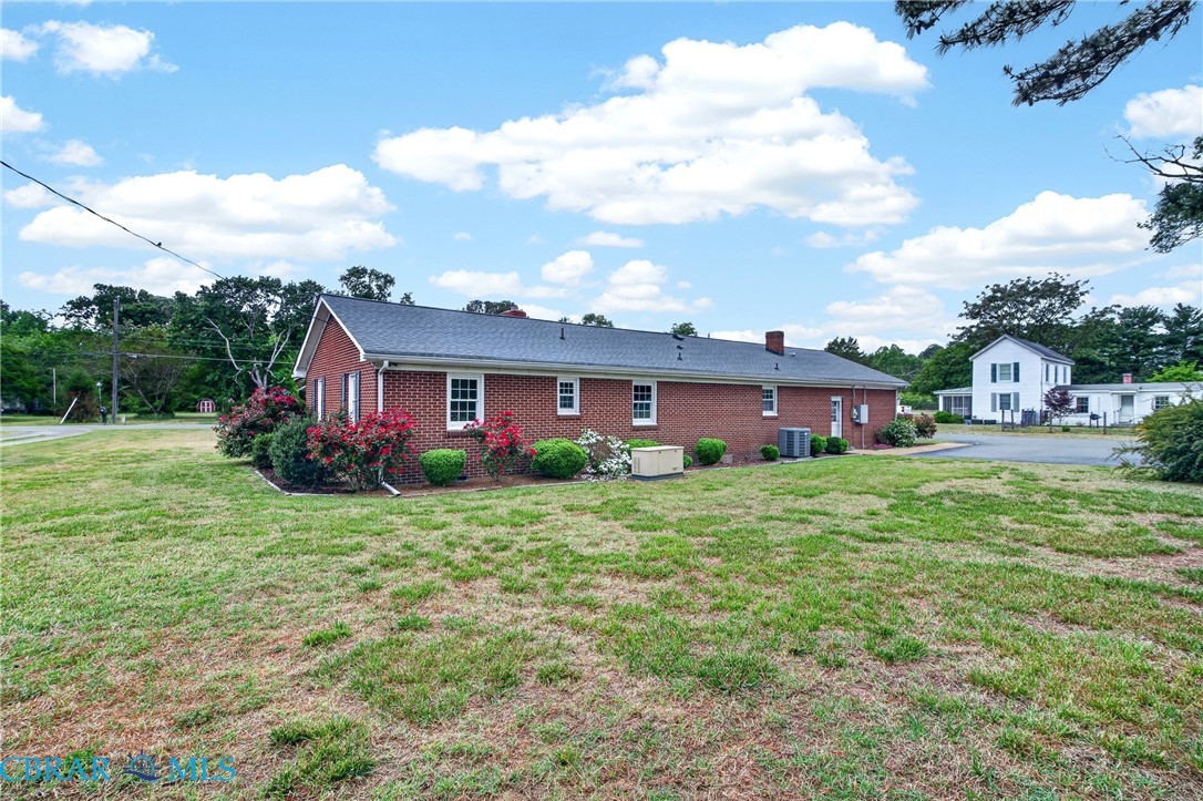 6743 Williams Landing Road Hayes, VA 23072 - Photo 37 of 45